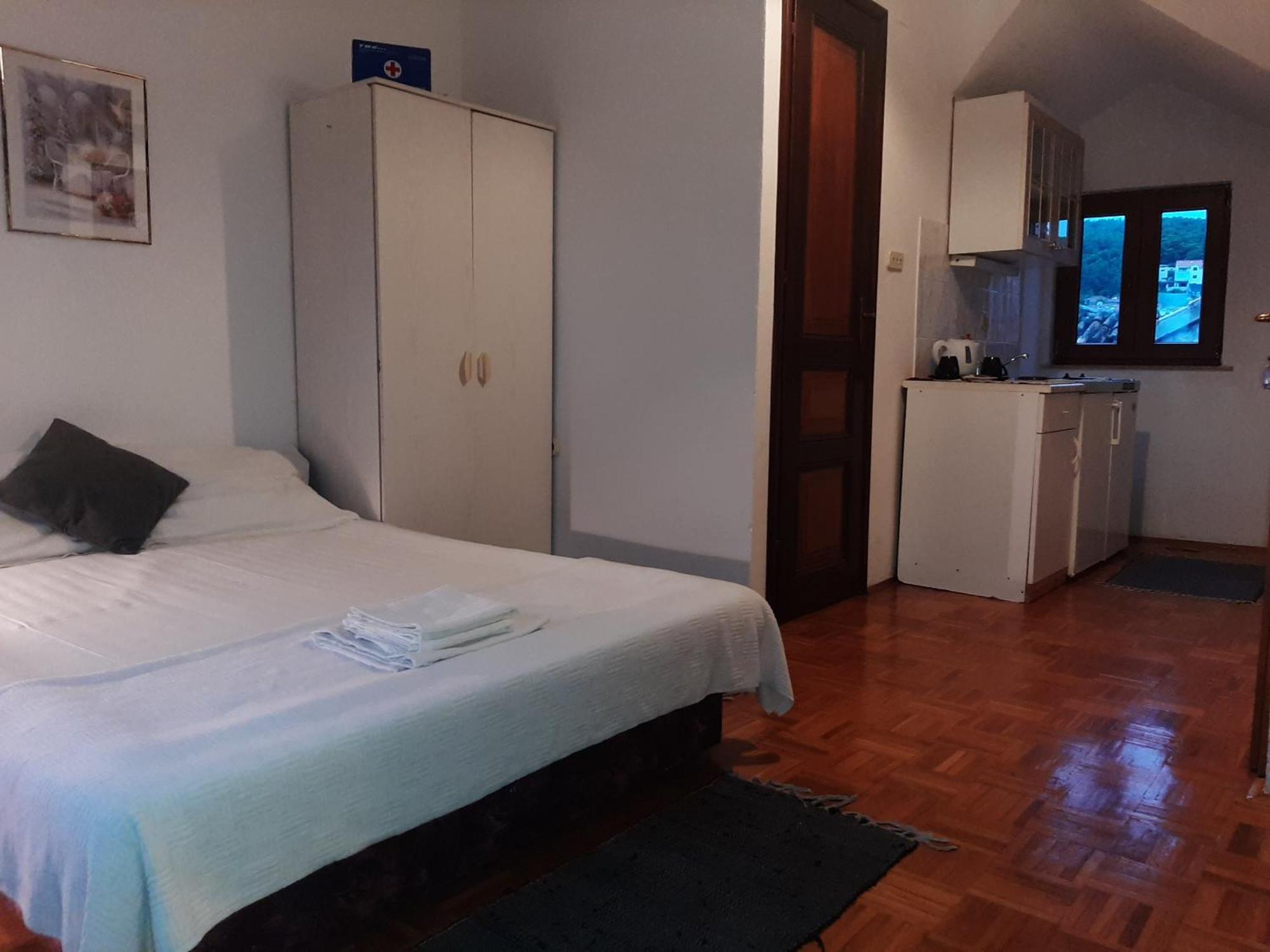 Vila Dora Supetar Apartment Room photo